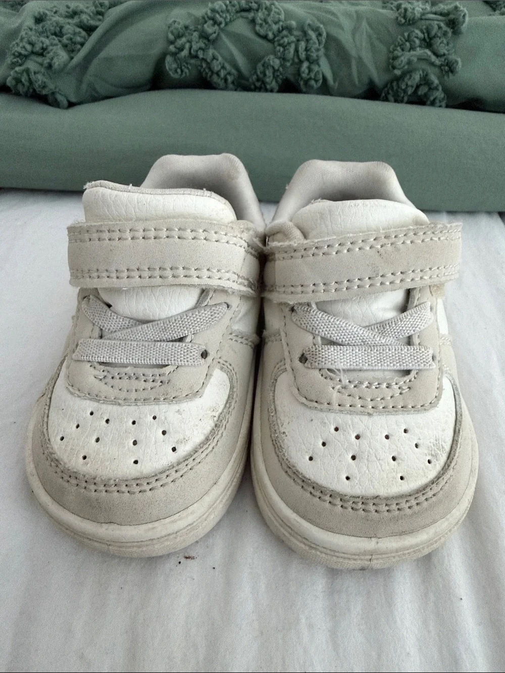 Carter’s Tennis Shoes Sneakers